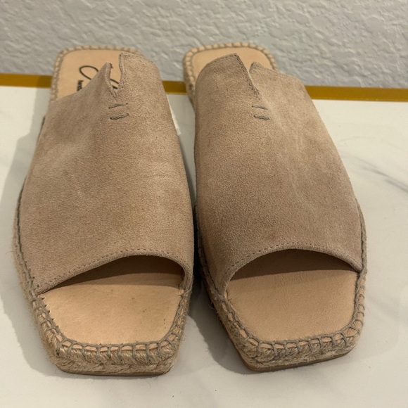 Gaimo Shoes - Elegant Tan Suede Espadrille Slip-Ons
